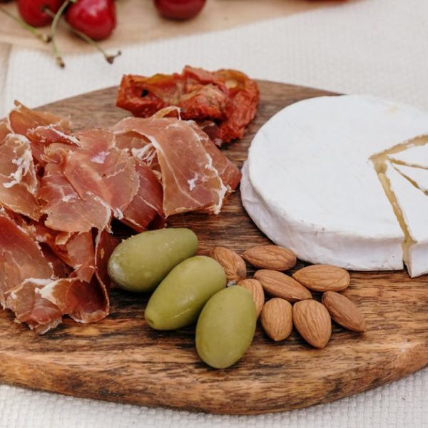 Expert Tips for Keeping Brie Fresh: Clever Storage Solutions