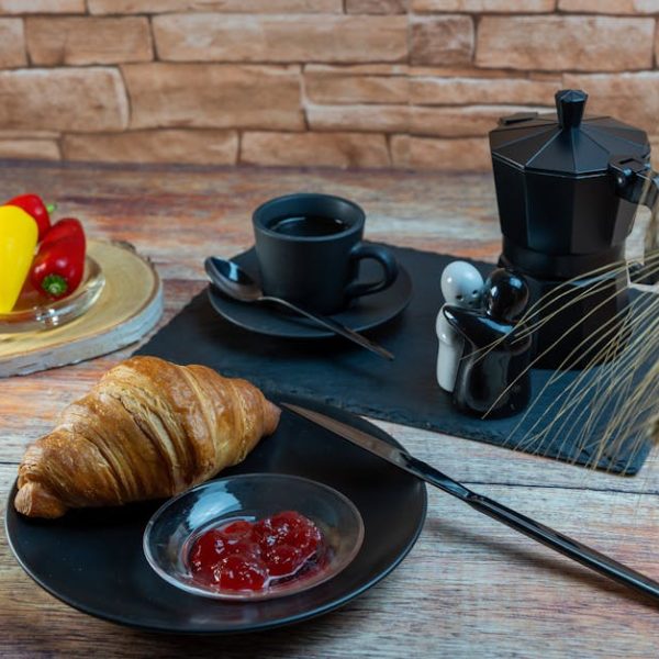 How Long Does Coffee Creamer Last? Shelf Life & Storage Tips Guide